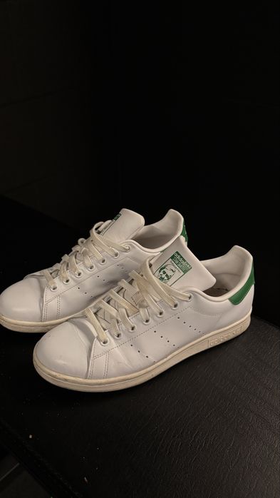 O par de Adidas Stan Smith tamanho 40