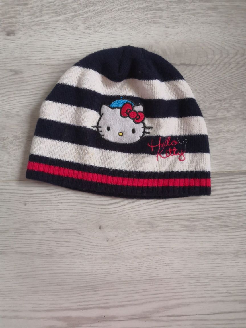 Hello Kitty czapka w paski dla dziewczynki.