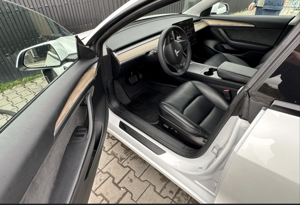 Аренда прокат Tesla model 3 2022 тесла модел 3