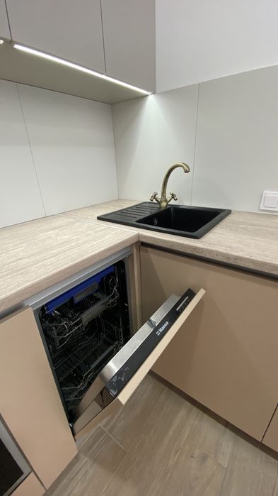 Сдам студию в центре