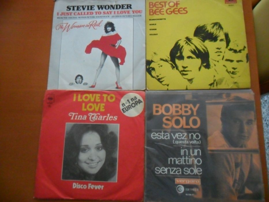 Vinil Discos Singles vendo coleção preço mediante consulta