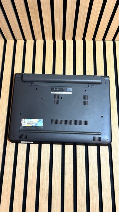 Продам Ноутбук Dell Latitude 3340 / Intel Core i3-4005U