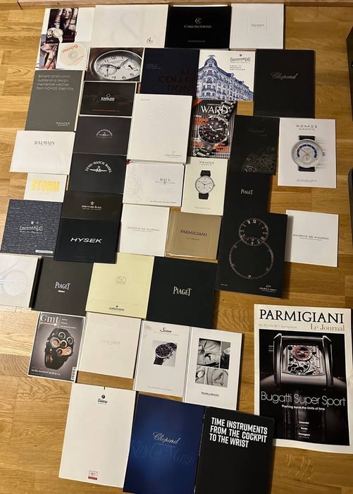 Каталоги годинників Piaget, Nomos