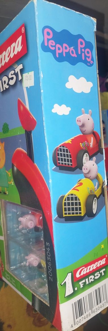 Tor wyścigowy Peppa Pig Carrera FIRST, Peppa i Georg