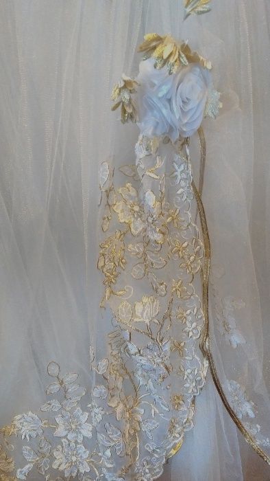 Платье свадебное