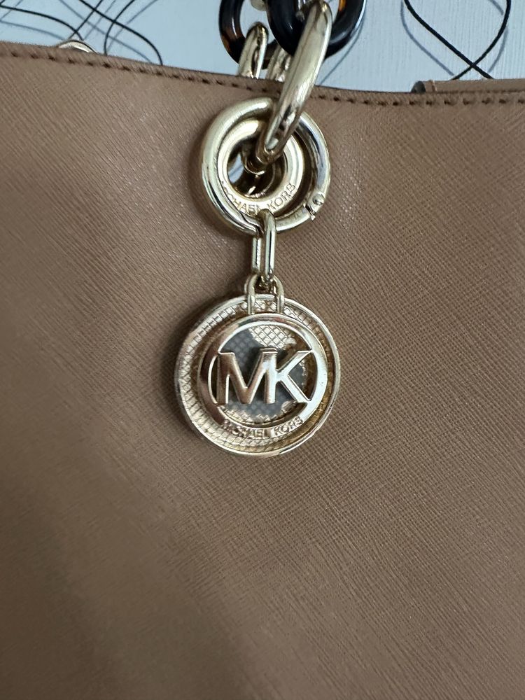 Сумка шкіряна Michael Kors