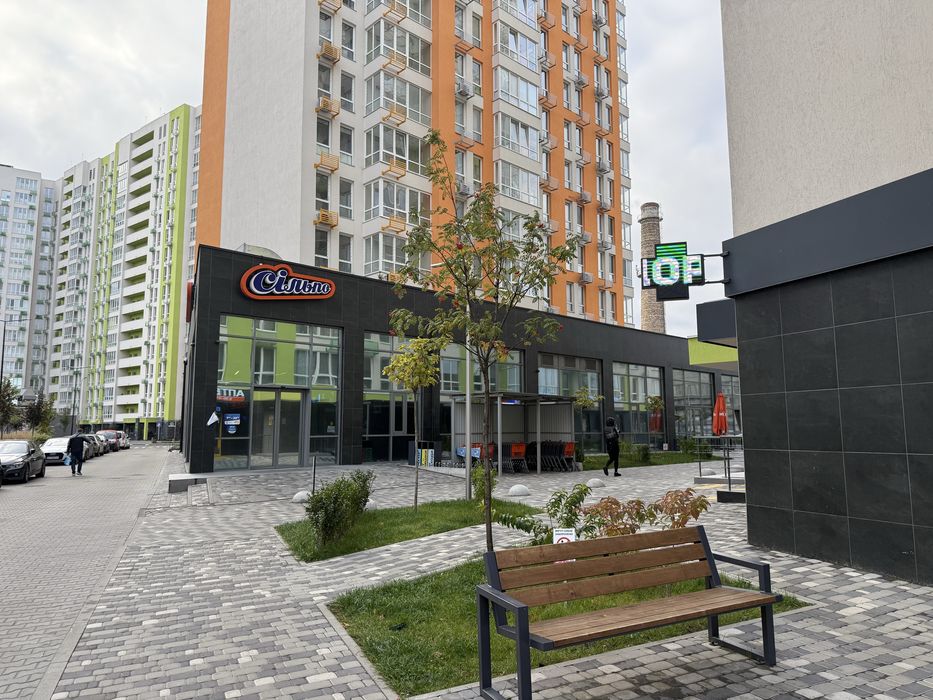 продаж квартири 2 кім. 67,4м 3пов. вул. Бердника 1 ЖК Нивки Парк