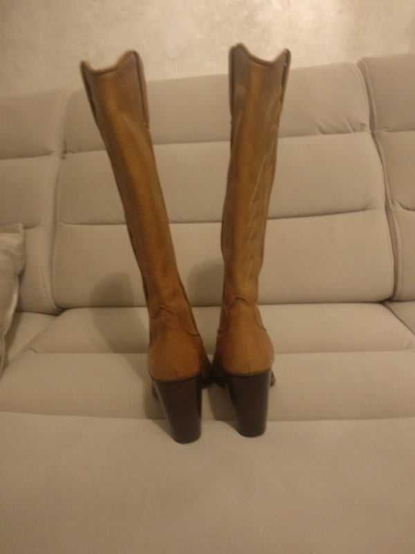 Сапоги ,казаки кожаные аlba moda