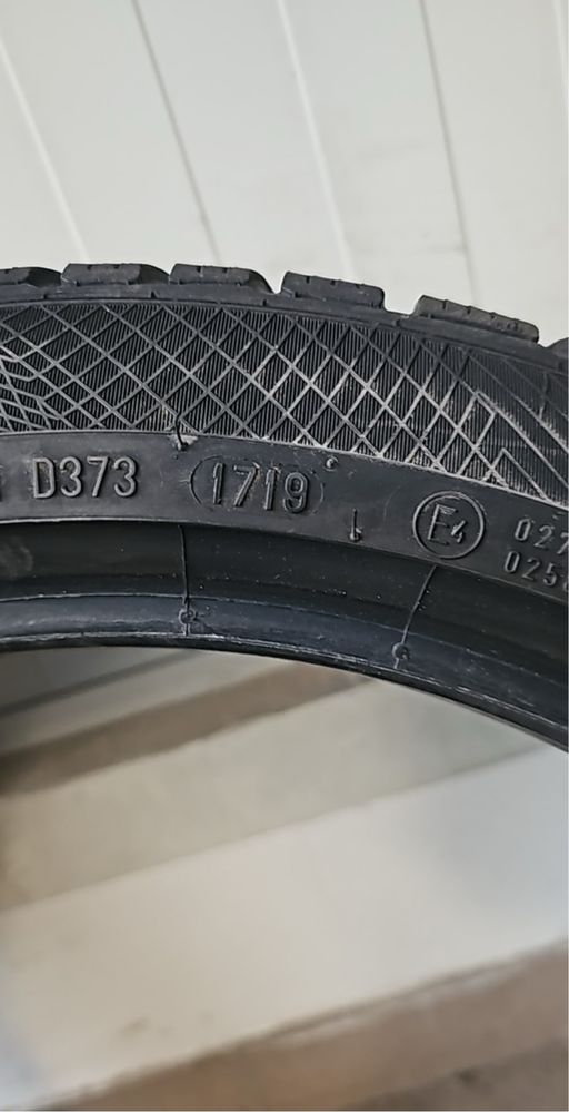 2x Continental contiwintercontact 205/45r17