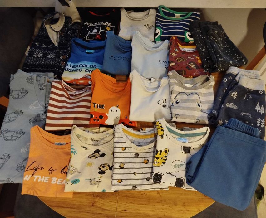 Zestaw 23 ubranek chłopięcych 86