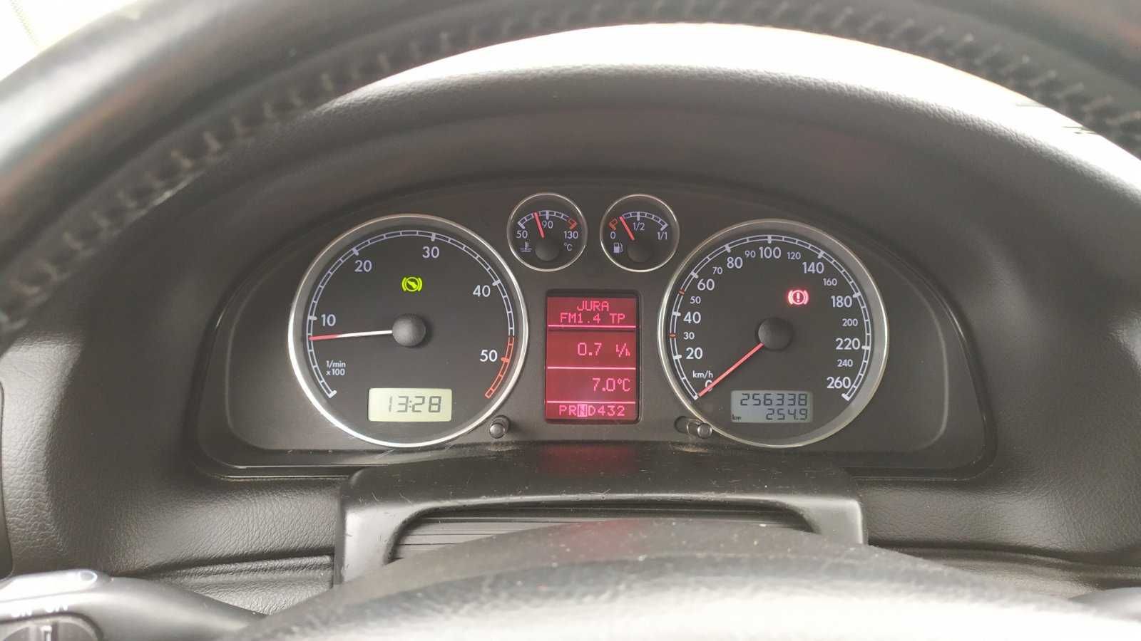 Sprzedam Voslfagen Passata B5, 2.5 TDI, 180 KM, 2003 rok