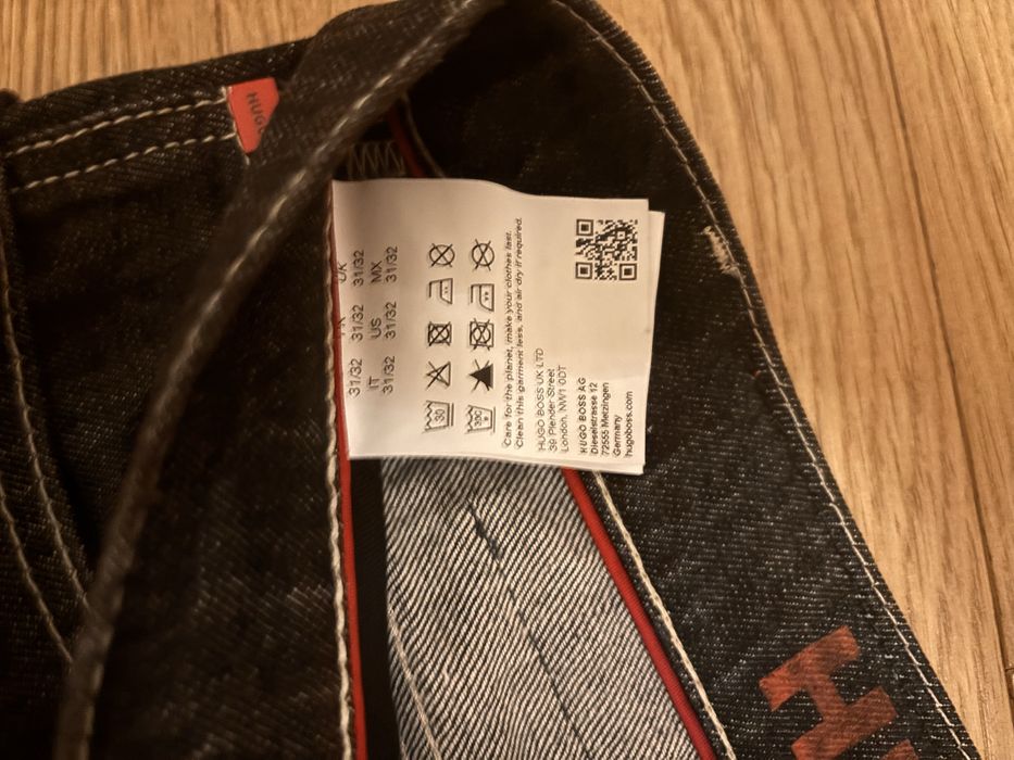 Джинси hugo boss