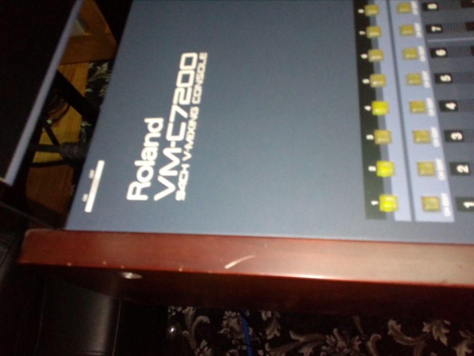 Roland VM-7200 V-Mixing System, mesa de mistura digital