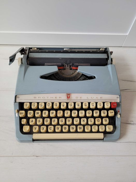 Maszyna do pisania Brother De Luxe