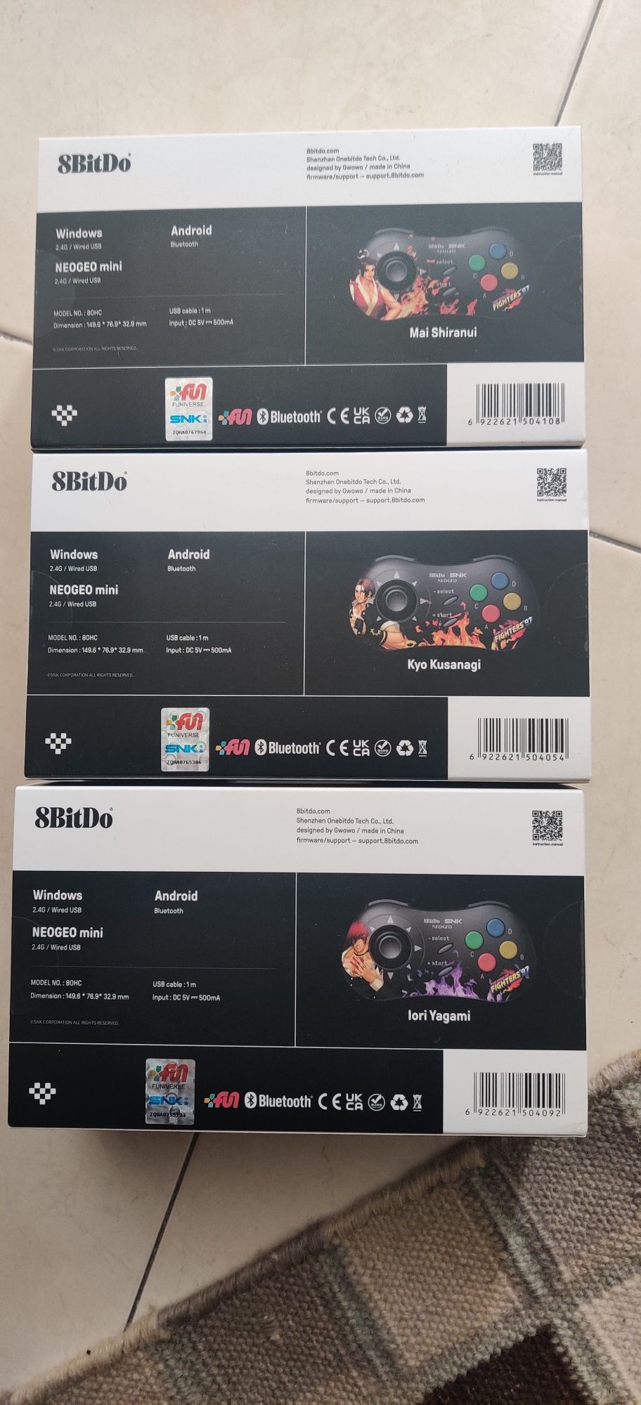 8bitdo SNK NeoGeo comando bluetooth wireless controller