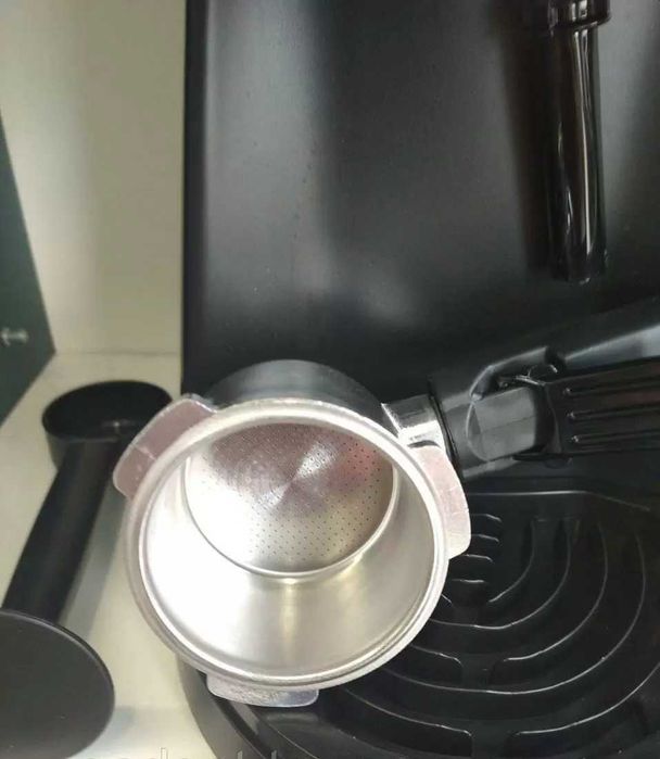 Кофеварка рожковая Espresso Rainberg RB-8111 с капучинатором