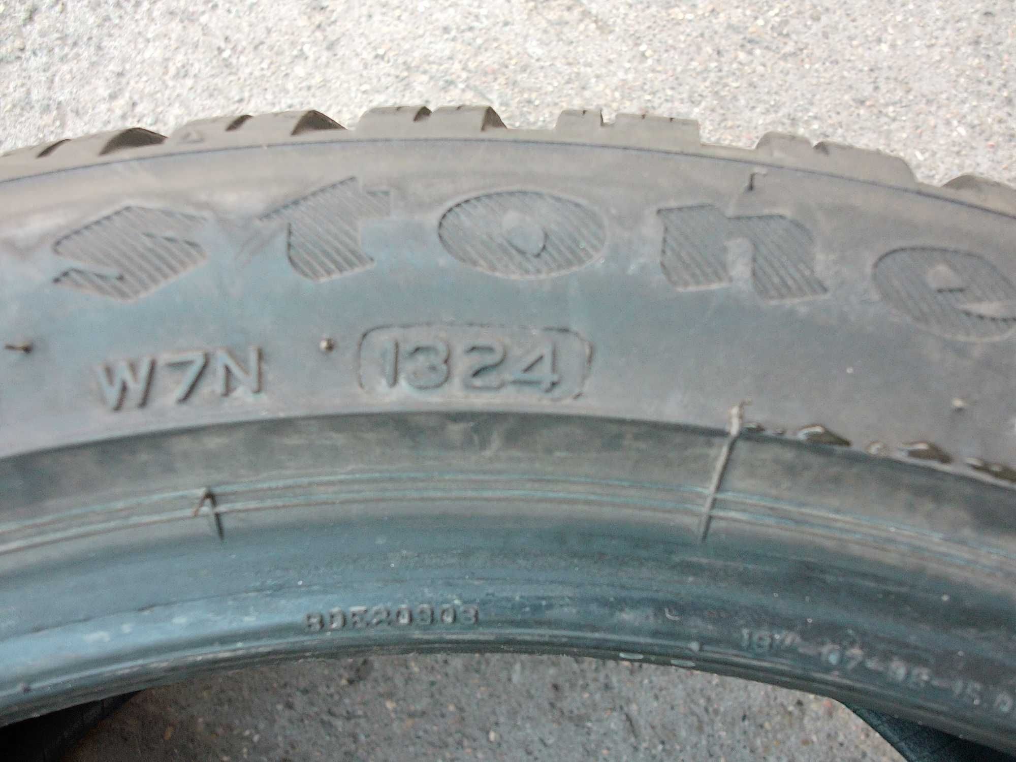 Firestone Winter Hawk 4 255/40/19 100V XL jak nowe
