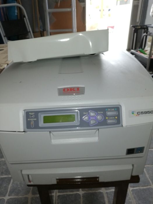 Impressora OKI C5950