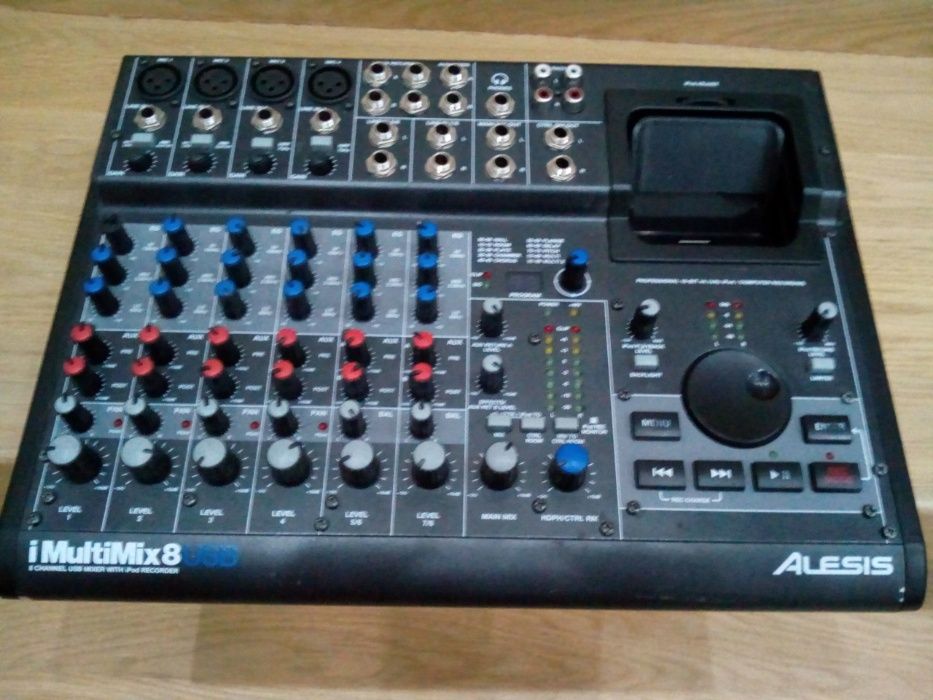 ALESIS iMultiMix 8 USB Mikser analogowy z nagrywaniem na iPod