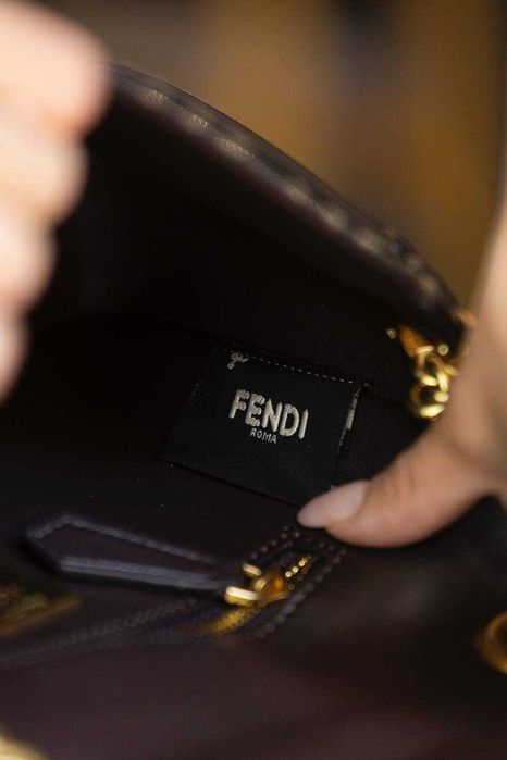 Cумка через плече з жаккардової тканини+ теляча шкіра FF Fendi.