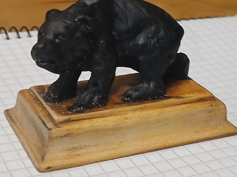 Фигурка  Медведь