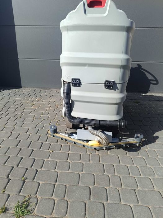 Szorowarka /Maszyna czyszcząca Comac  Innowa 75B