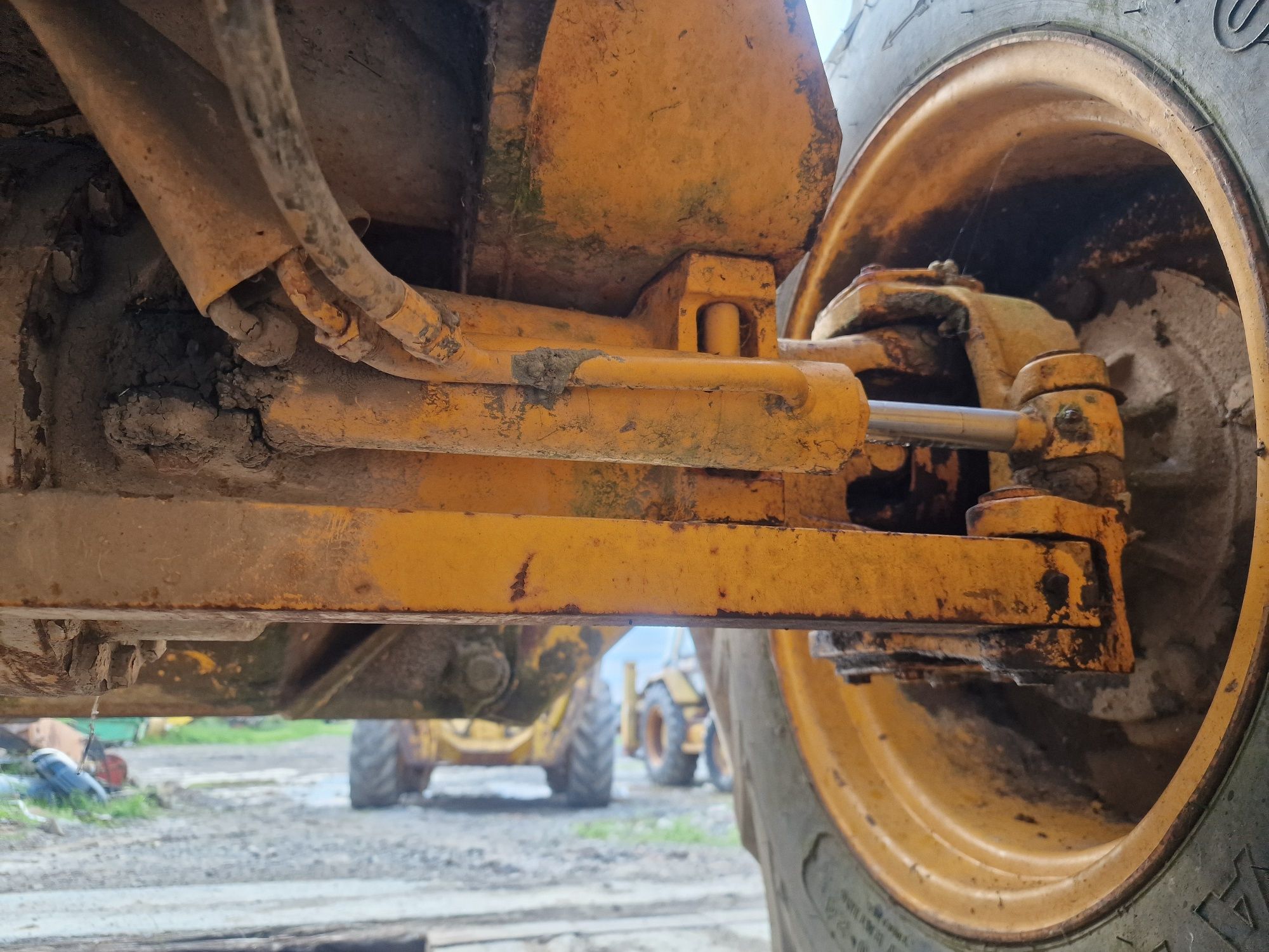 Koła 15.5 24 JCB 530-110