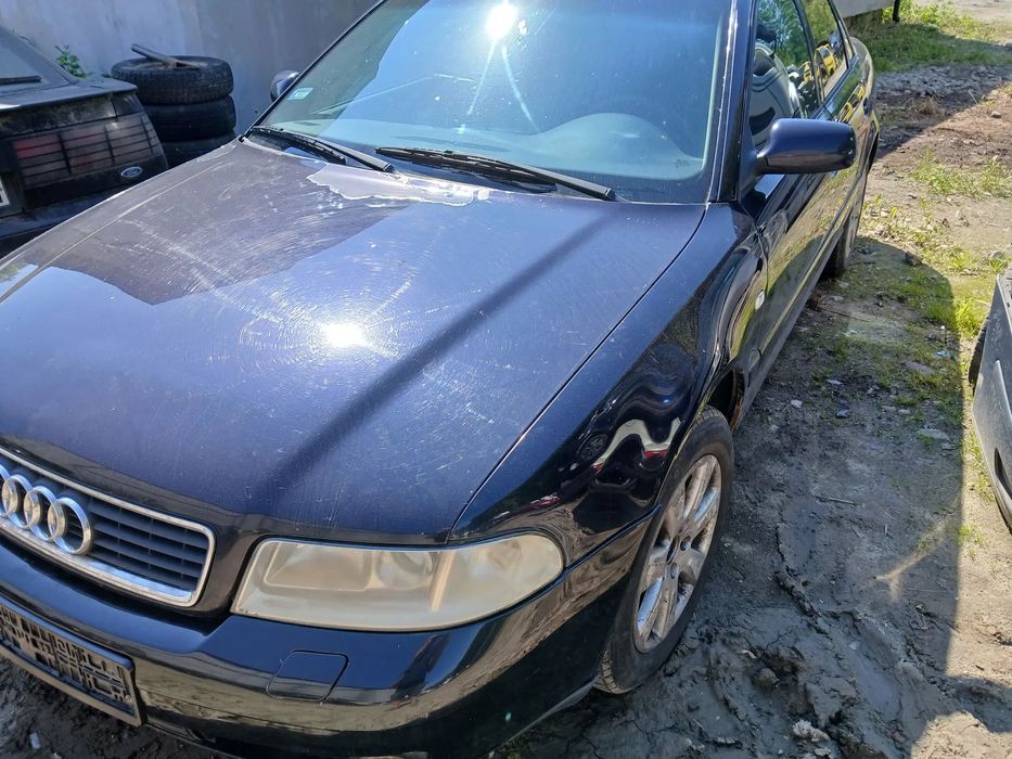 audi A4 B5 sedan LZ5L maska pokrywa silnika klapa bagażnika zderzak lampa reflektor pas przedni stop