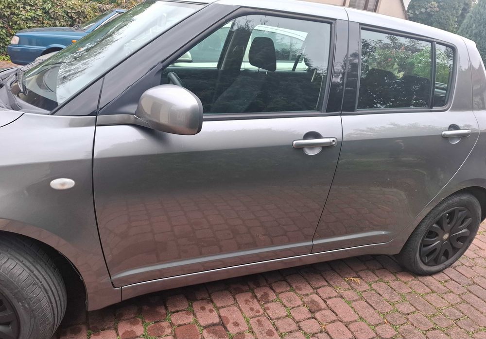 Suzuki Swift 2008, mały przebieg, stan bdb