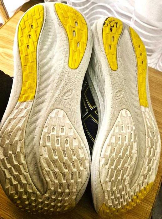 Кросівки asics gel-nimbus 26\оригинал\30см