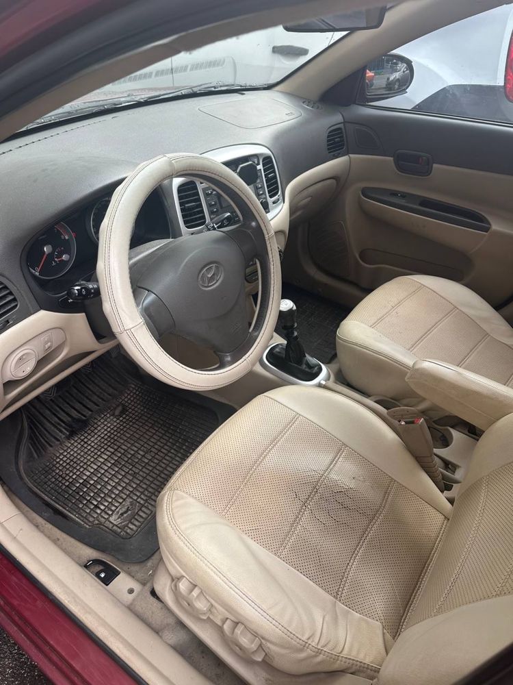 Продам Hyundai Accent