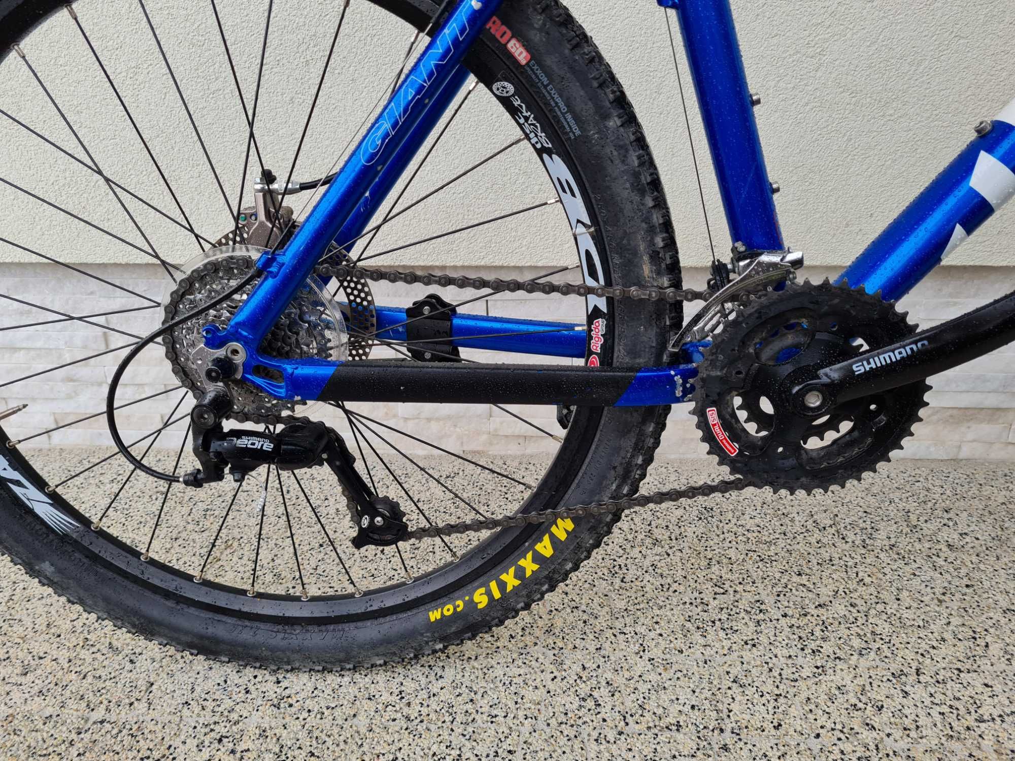 Rower GIANT - mtb, koła 26, Alu, hamulce hydrauliczne, amor, Deore