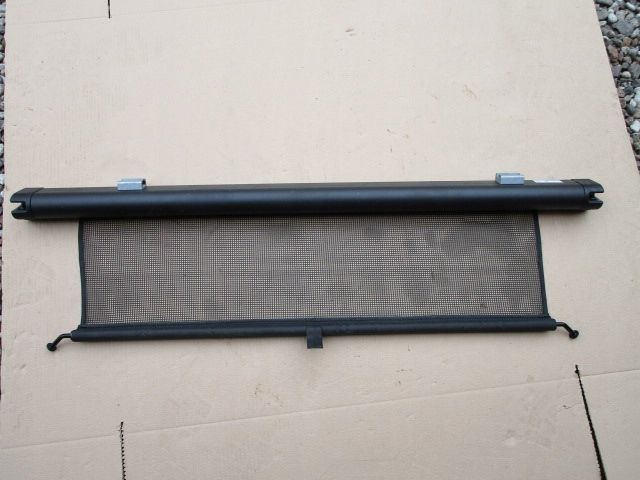 VOLVO V90 SIATKA BAGAŻNIKA ROLETA ZABEZPIECZAJĄCA 32205028