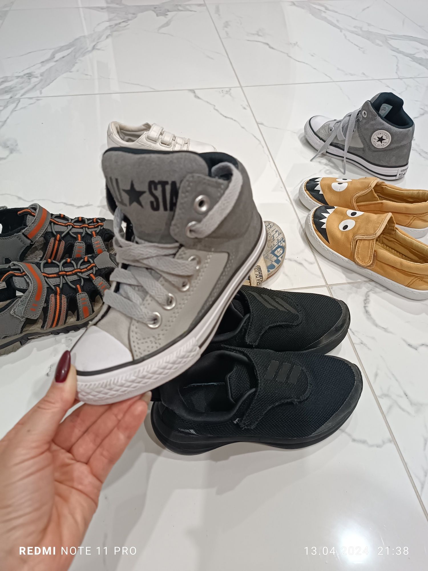 Кросовки босоніжки на хлопчика Adidas Next Crocs Converse