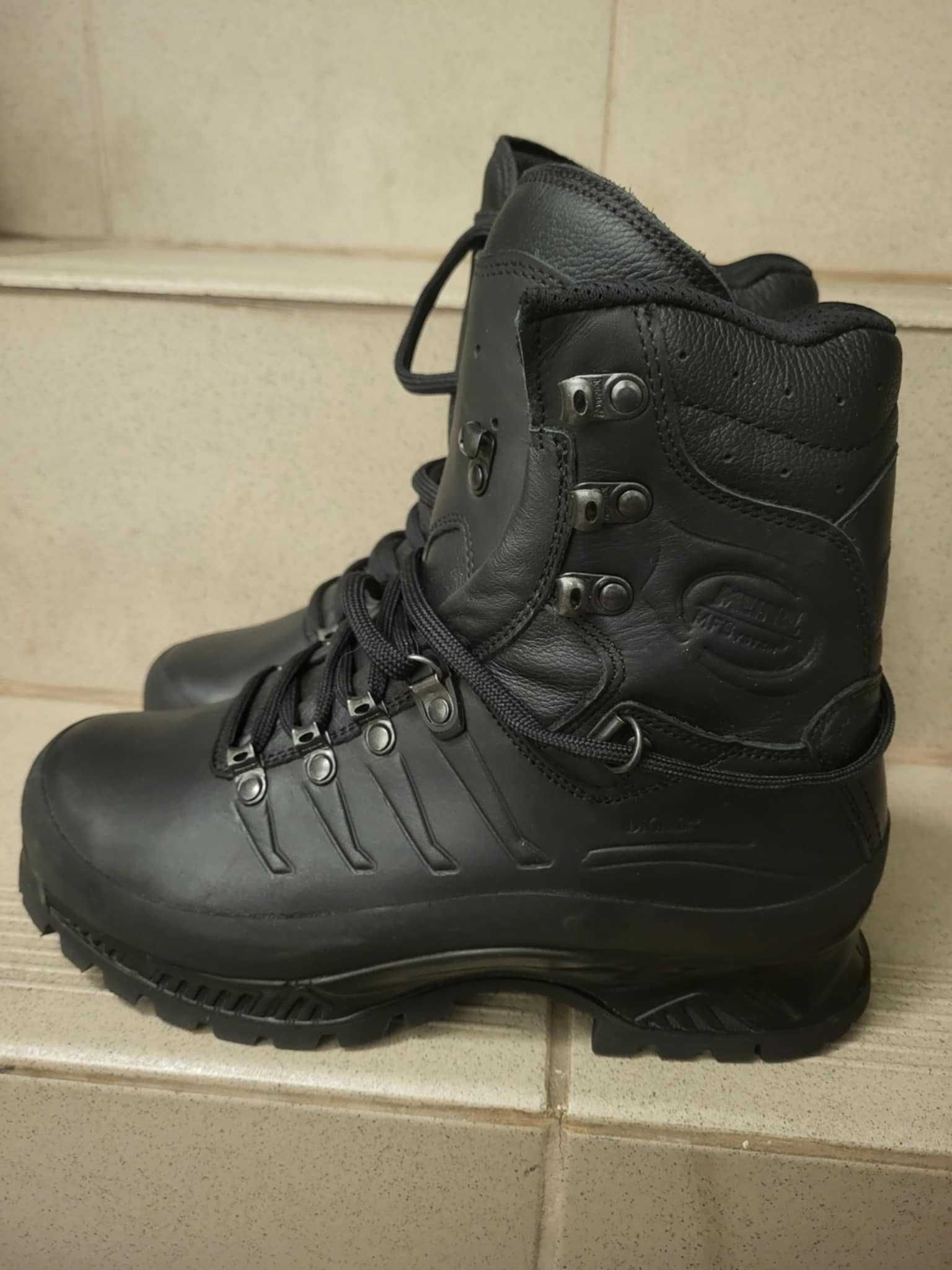 Meindl
Trekking wojskowe policyjne górskie buty
