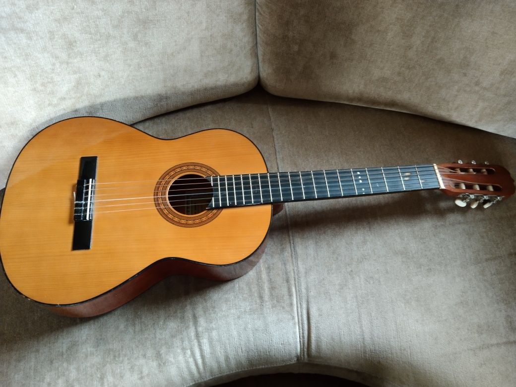 Gitara klasyczna HOHNER