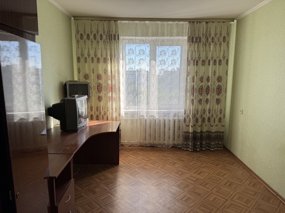 Продаж 3-х квартири в ПЗР по пр.Перемоги