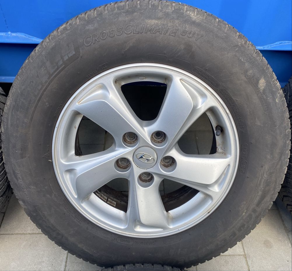 Alufelgi z oponami 215/70 R16 Hyundai IX35 Tucson Kia Sportage ASX