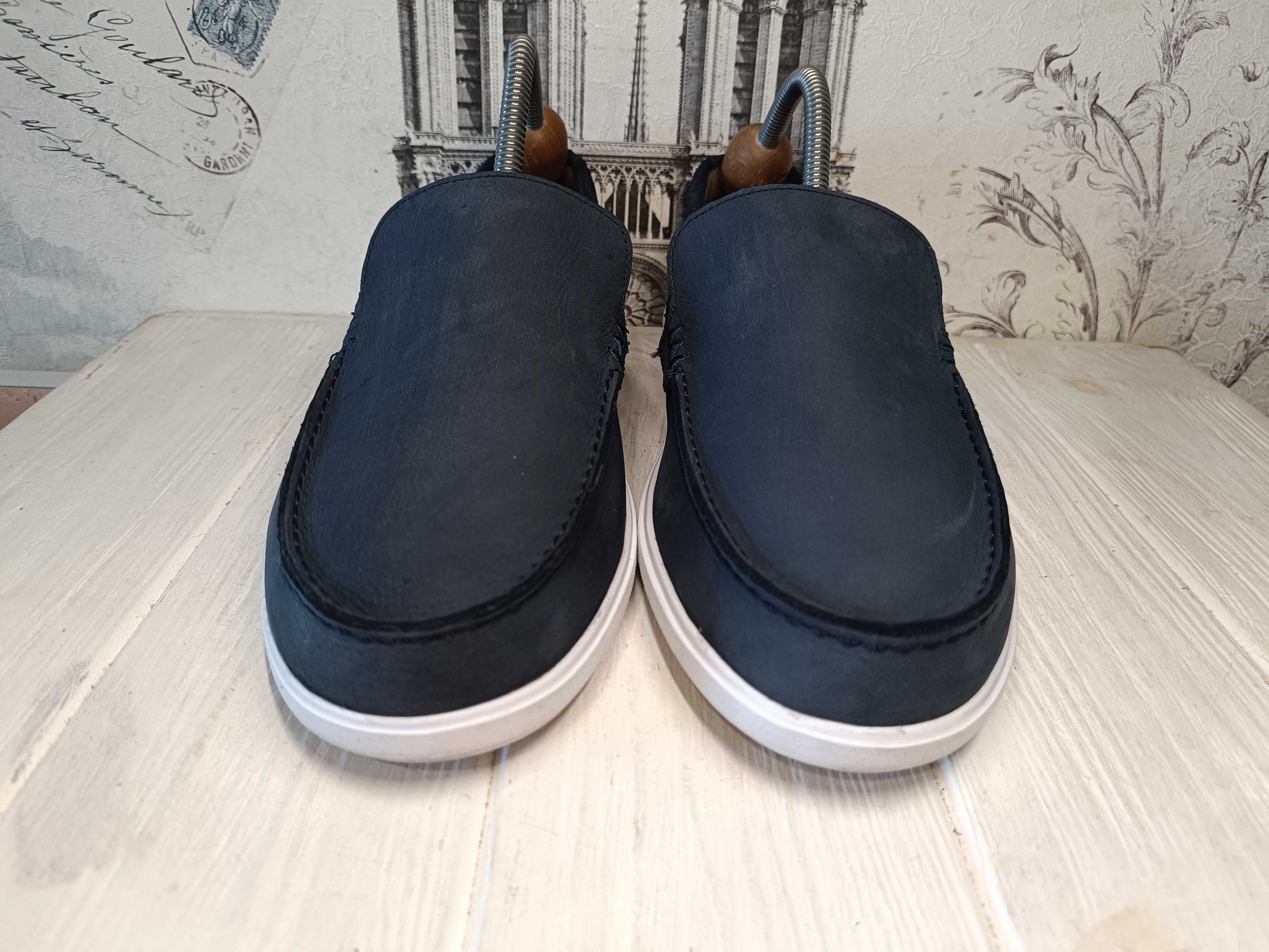 - Clarks Сліпери Bratton Loafer 26172448