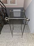 Kwietnik stolik metalowy