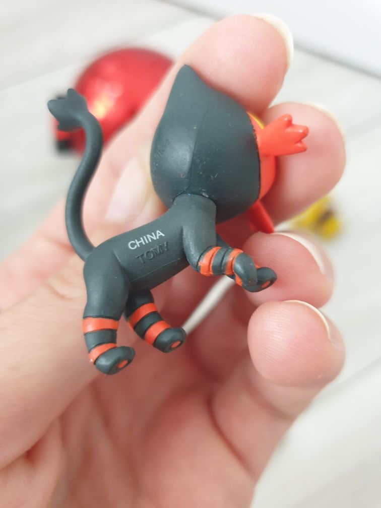 Pokemon tomy nintendo figurki oryginalne