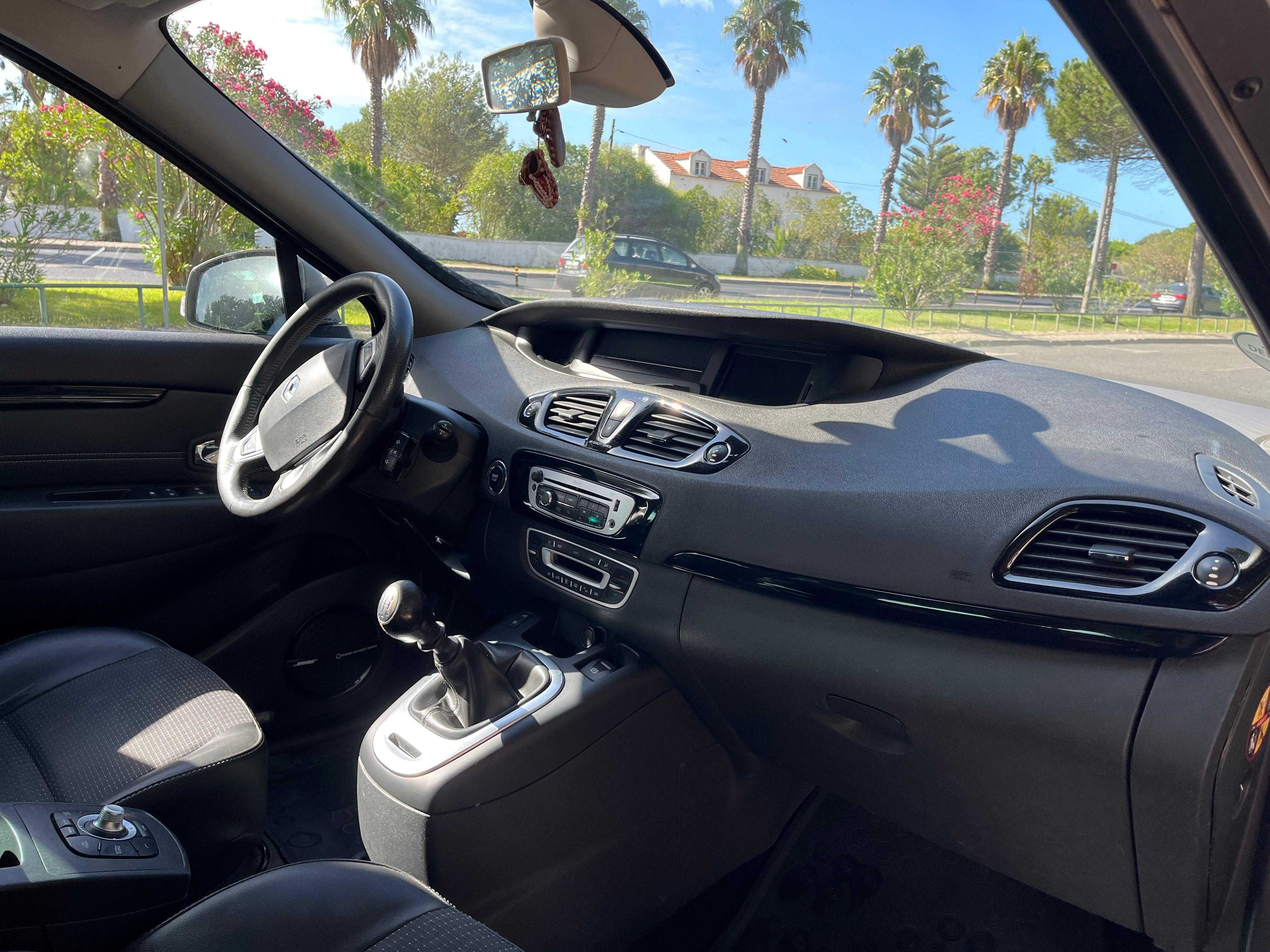 Renault Scenic III Bose Edition 160hp 2012