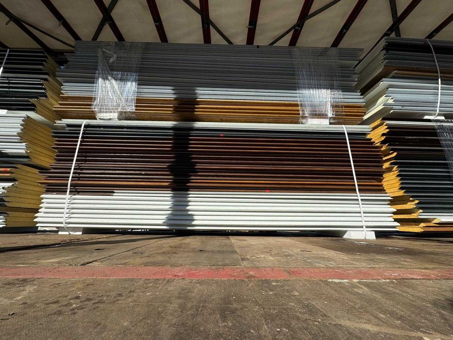 płyta warstwowa bramowa