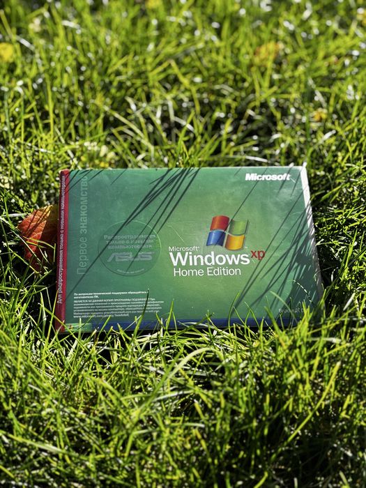 Windows XP Home Edition 2002 запакований (терміновий продаж)