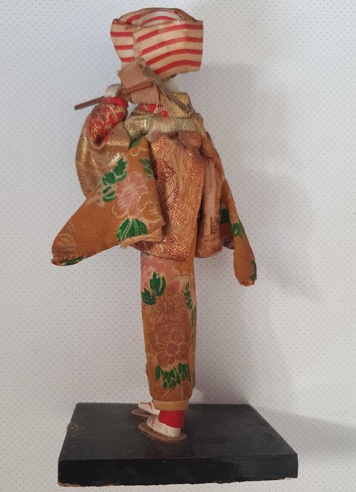 Boneca Japonesa vintage (ler a descxrição)