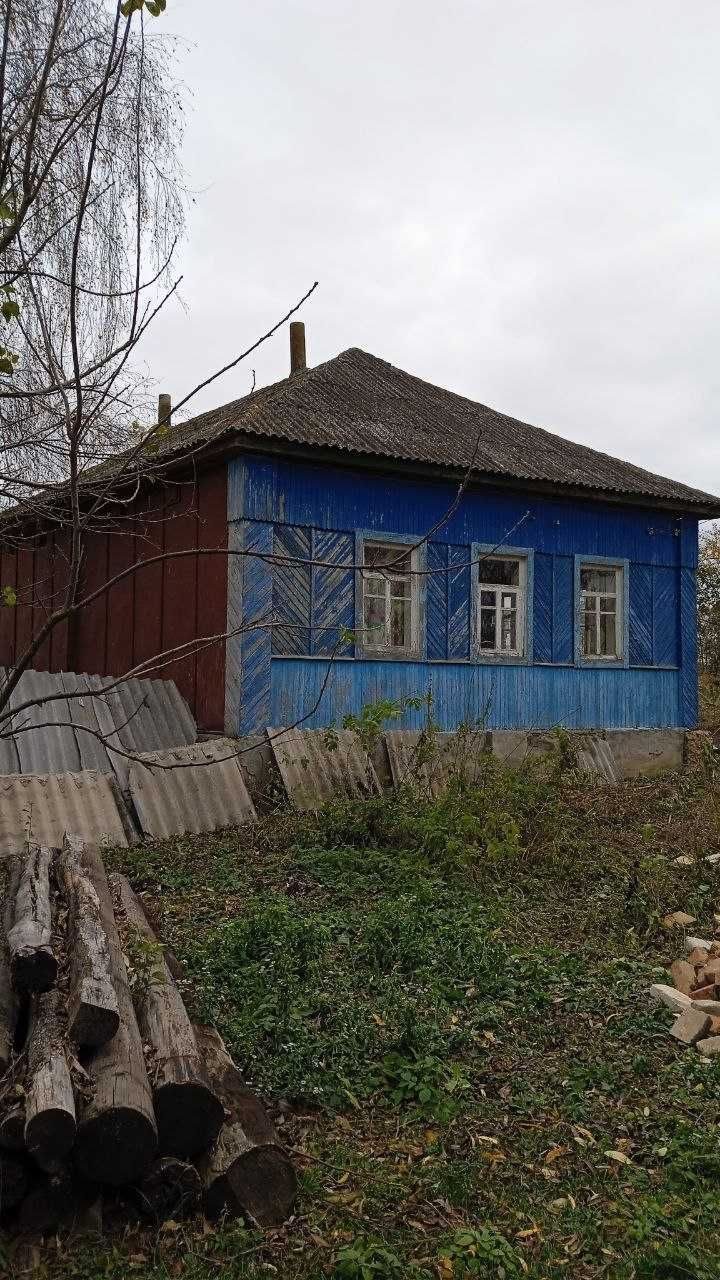 Будинок 7 км від м. Глухів