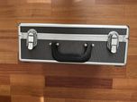 Metalowa walizka na buty Nike Jordan  metal case 1 17