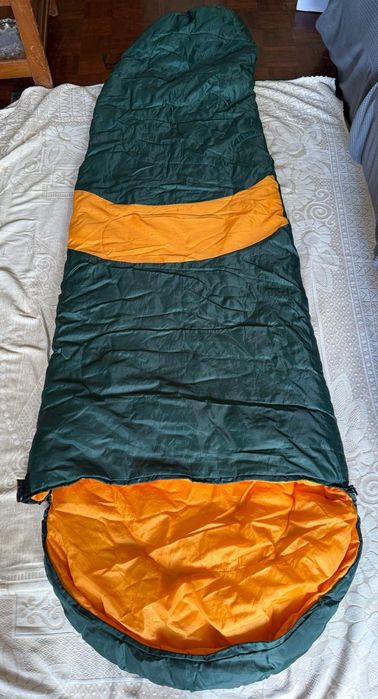 Saco cama tipo sarcófago