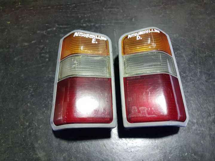 Farolins Mitsubishi L300