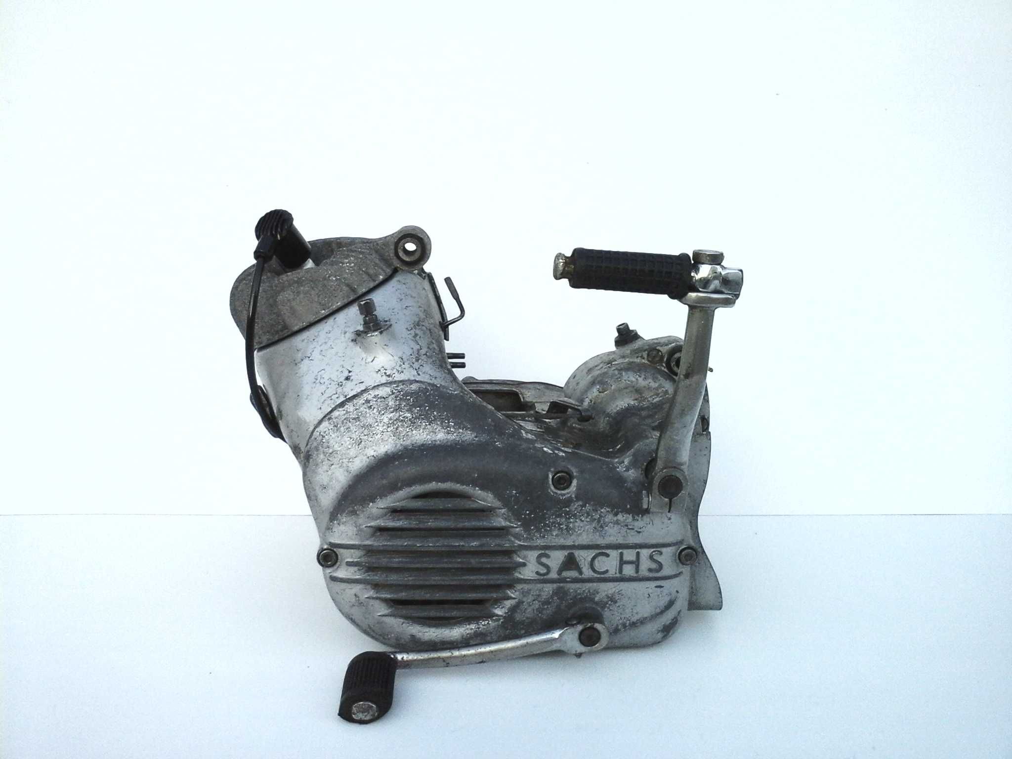 Motor SACHS 4 velocidades em estado razoavel